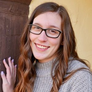 Meet your Posher, Andrea